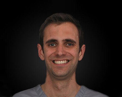 Peter Wright Dentist at Holly Dental