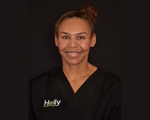 headshot of Dr. Jacqueline Adjetey, Dentist
