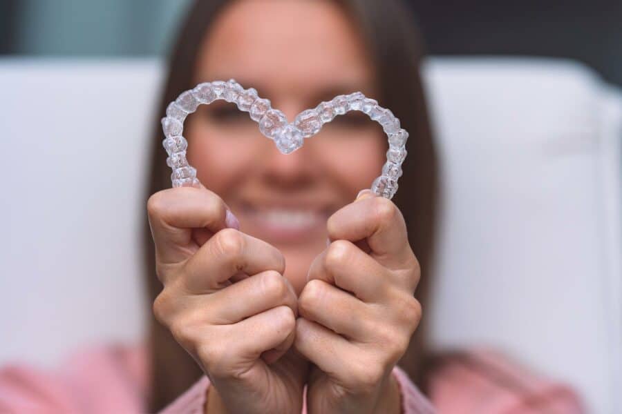 Invisalign vs. traditional braces